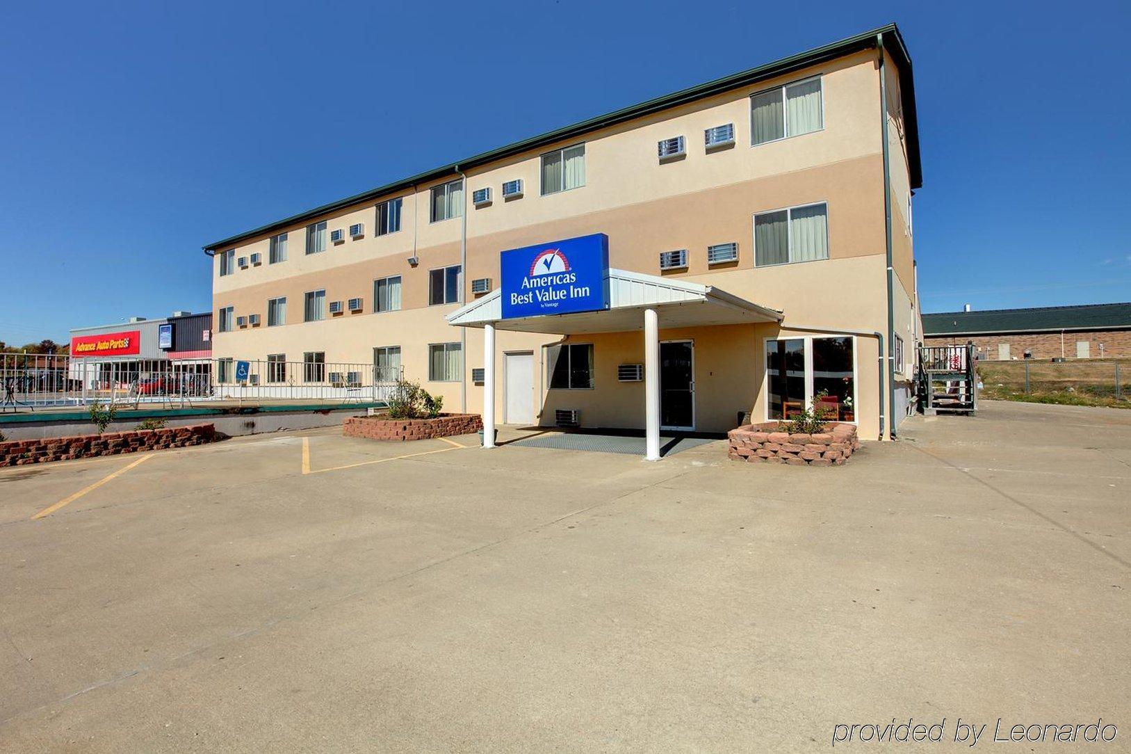 Red Roof Inn Cameron Exteriér fotografie
